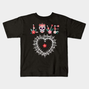 halloween love and cobweb heart Kids T-Shirt